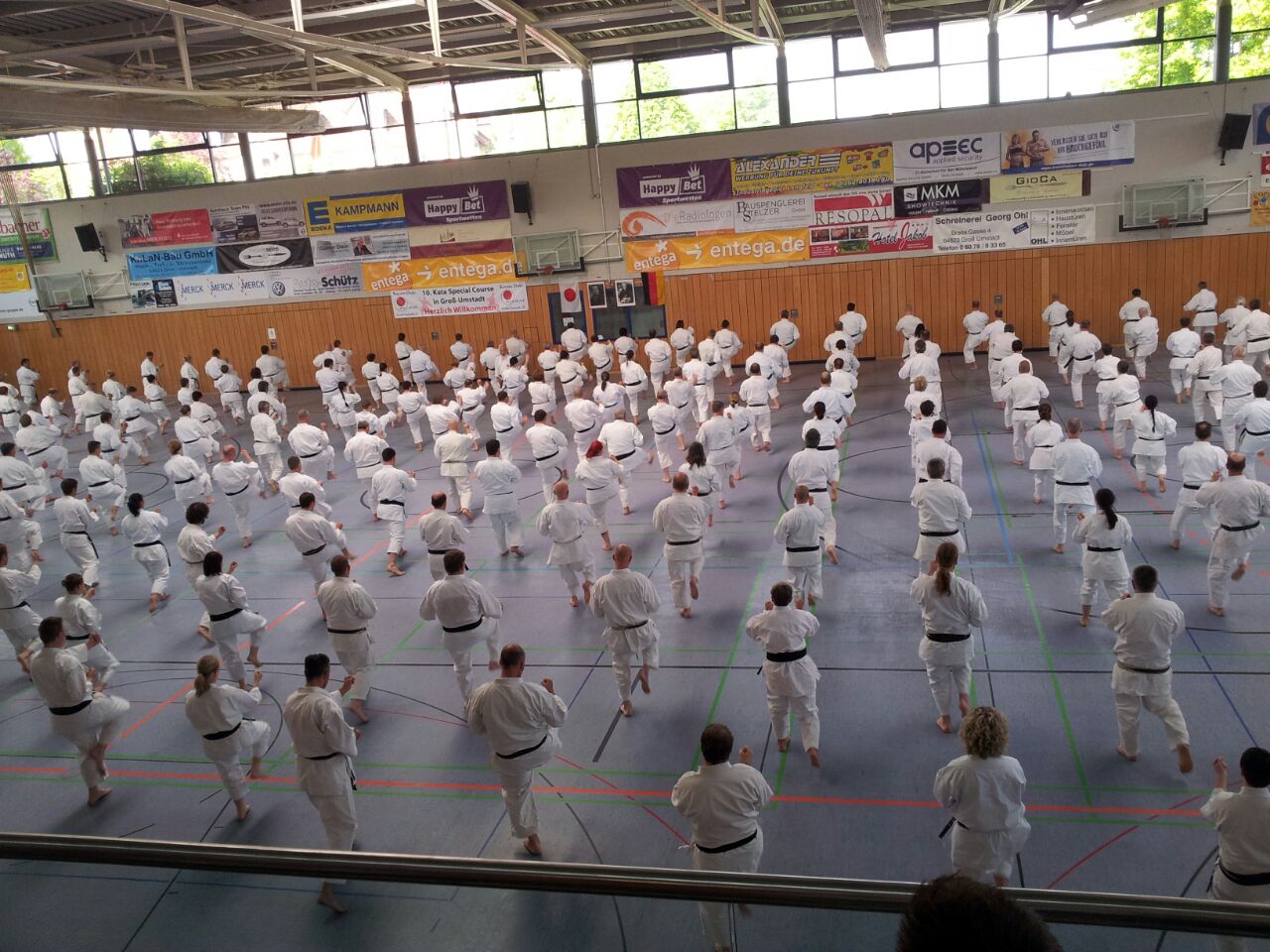Die stehts gut gefüllten Trainingshallen...